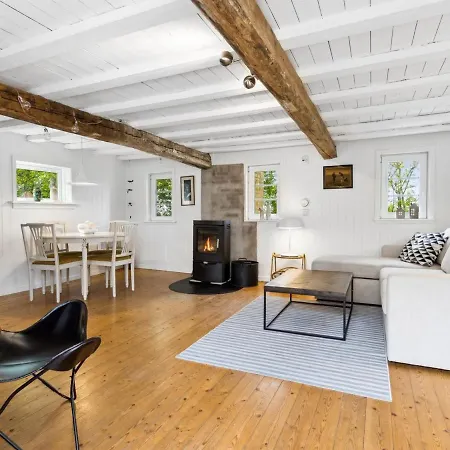 Holiday home Hansen - 5-2km From The Sea In Bornholm By Interhome Akirkeby