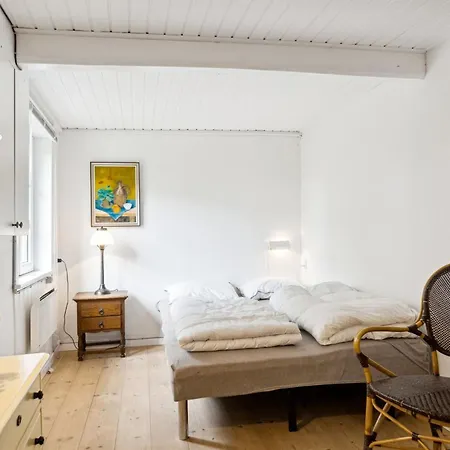 Holiday home Hansen - 5-2km From The Sea By Interhome Akirkeby